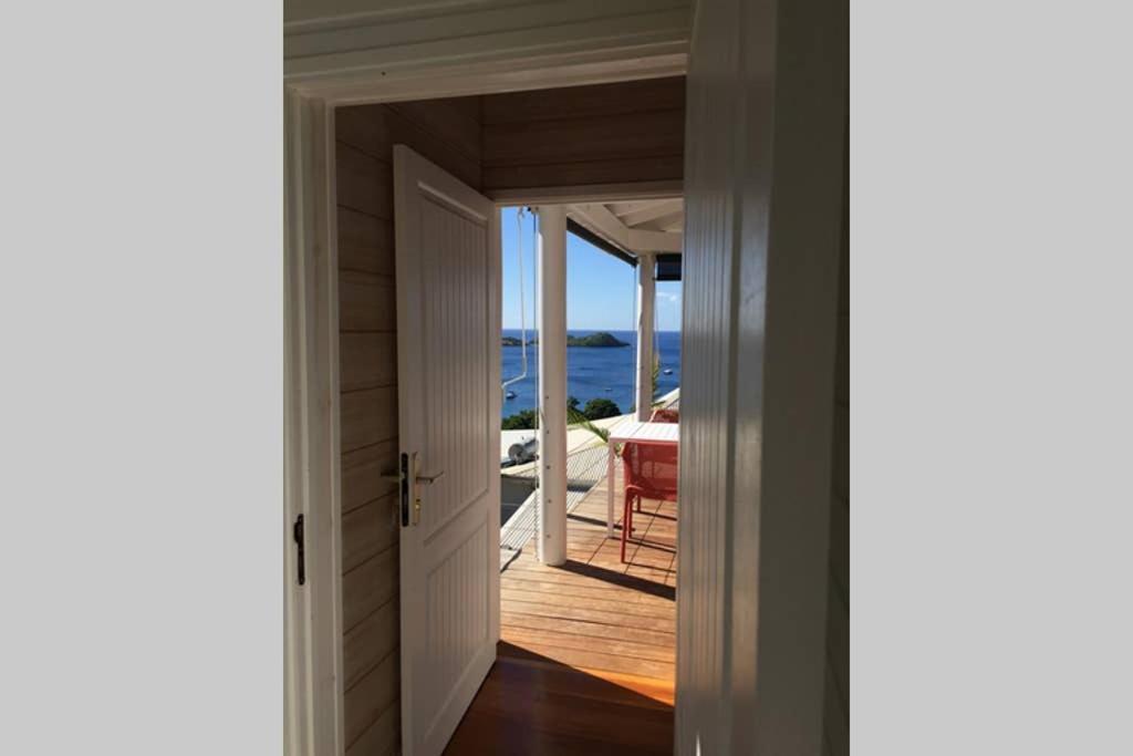 Sunset Lodge Bouillante Bagian luar foto